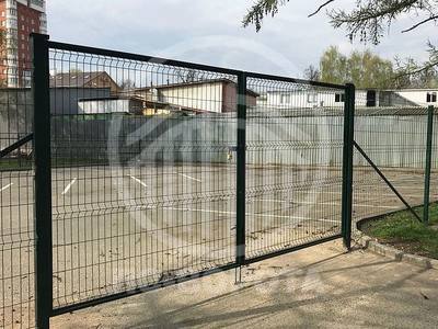 Ворота распашные из 3Д сетки