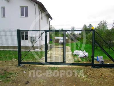 Ворота откатные из 3д сетки с автоматикой DoorHan